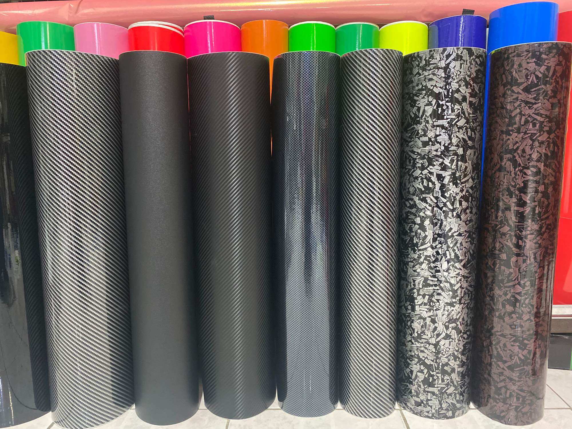 [Giá Rẻ]DECAL CARBON/ DECAL VÂN ĐÁ dán chống xước,trang trí điểm nhấn xe máy ,oto,laptop.. Và nhiều vật dụng khác Giá 29,000 Đồng*Miễn phí vận chuyển