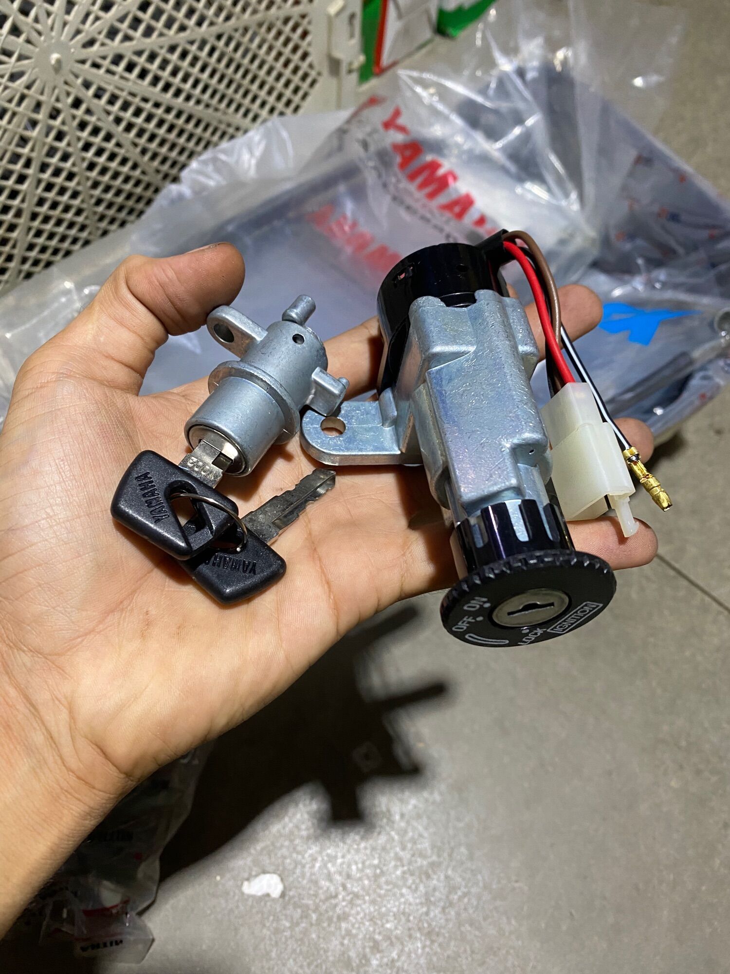 [HCM]Bộ ổ khoá Yaz 125