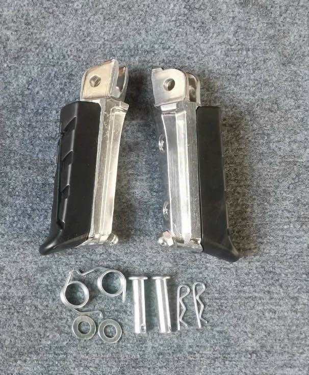 Gác chân trước xe WINNER X V2 và V3 giả zin