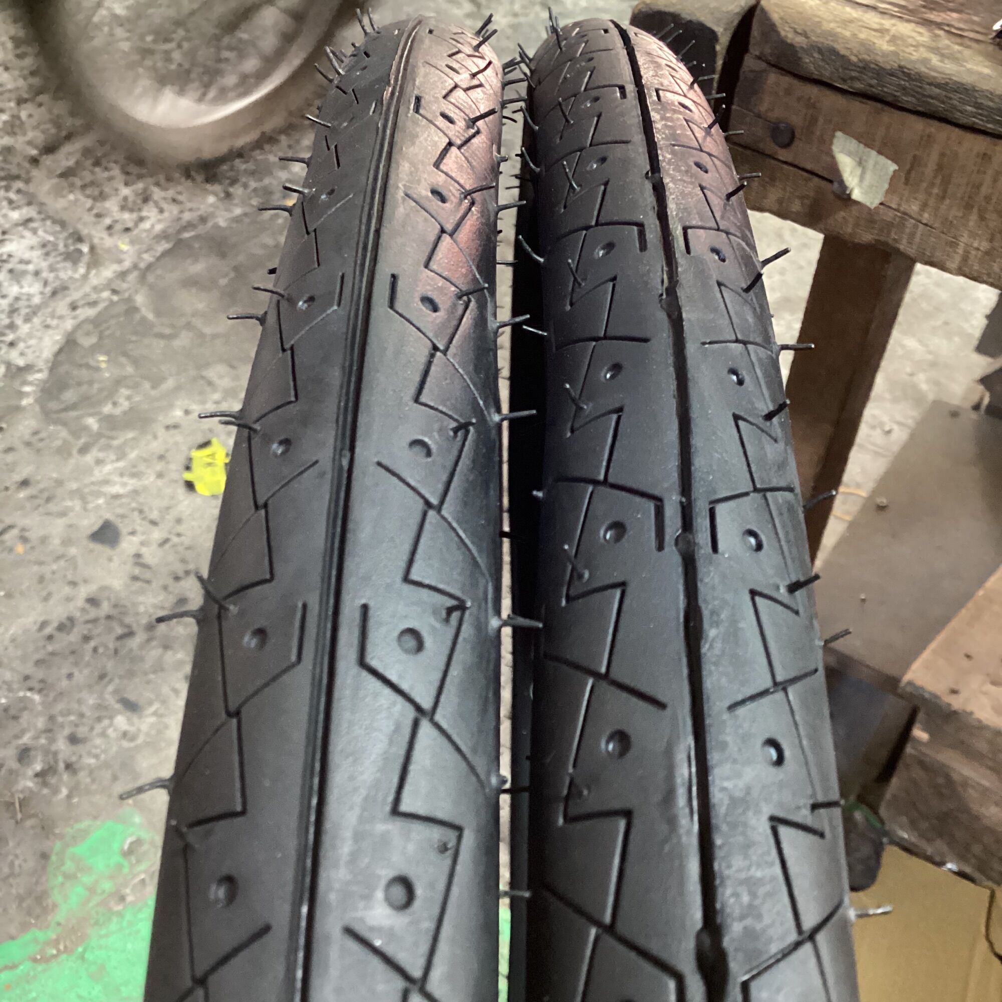 Vỏ Xe Đạp 26 x 1.5 KENDA