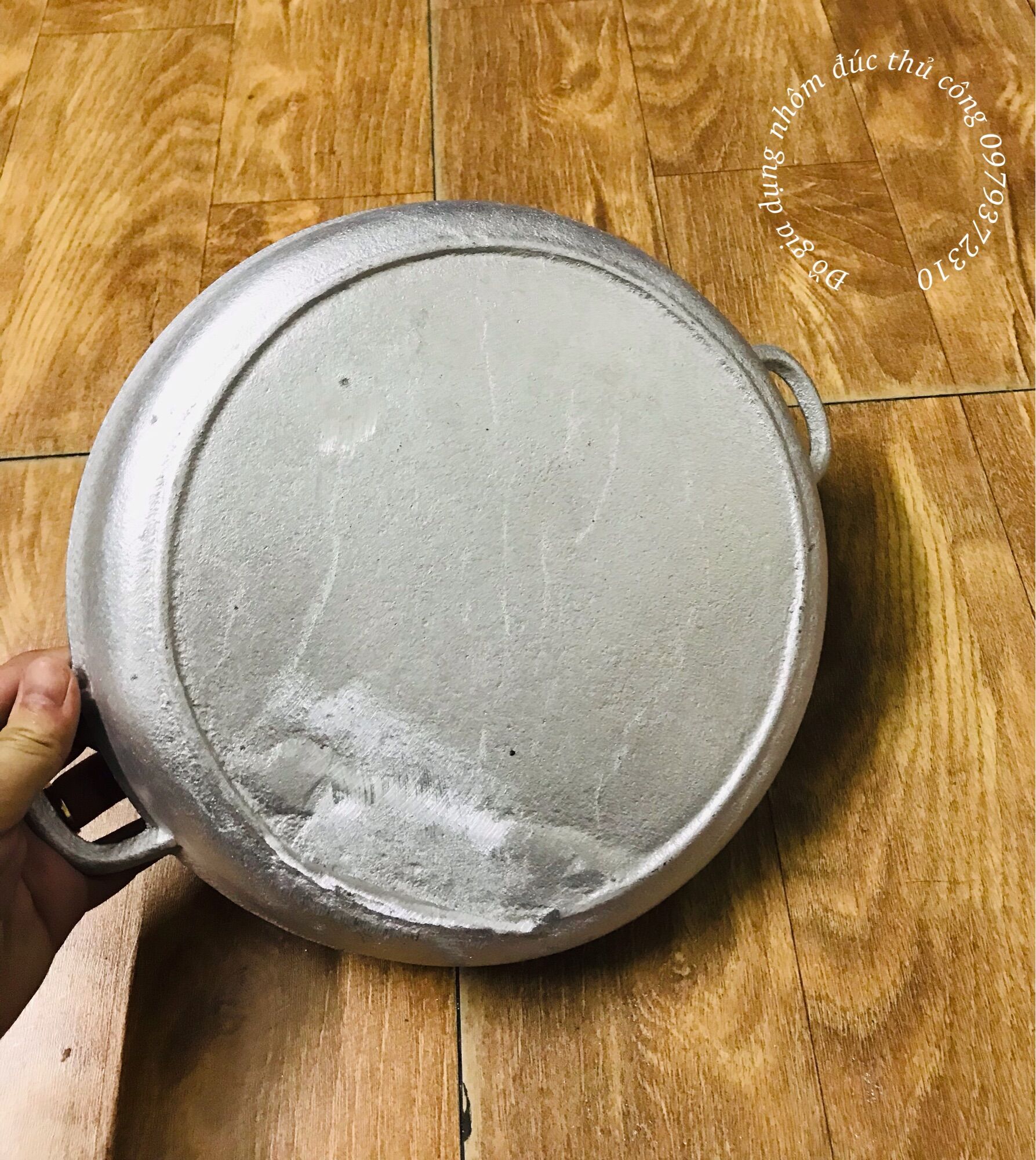 CHẢO GANG ĐÚC THỦ CÔNG LÀNG NGHỀ 27CM ĐÁY BẰNG