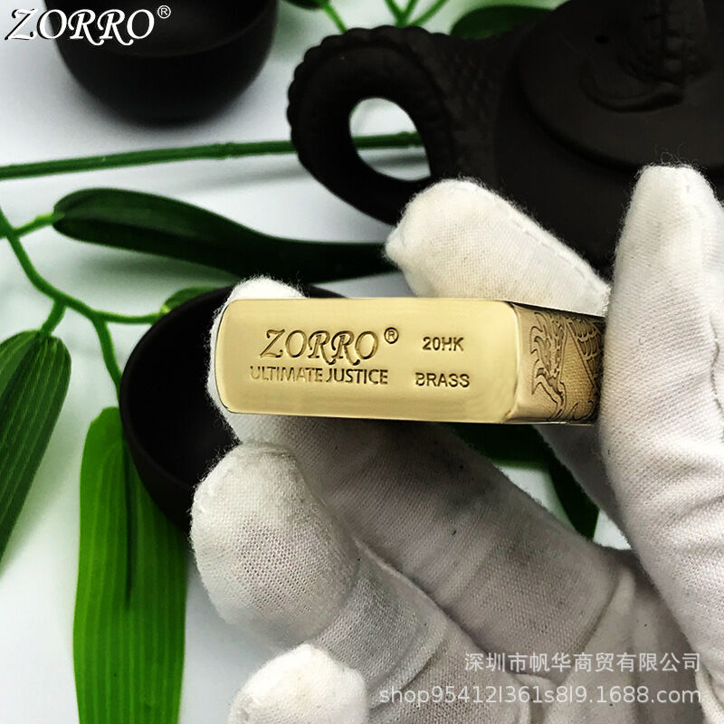 bật lửa xăng đá zorro khắc 5 mặt rồng thịnh vượng cực đẹp ( KHÔNG XĂNG )