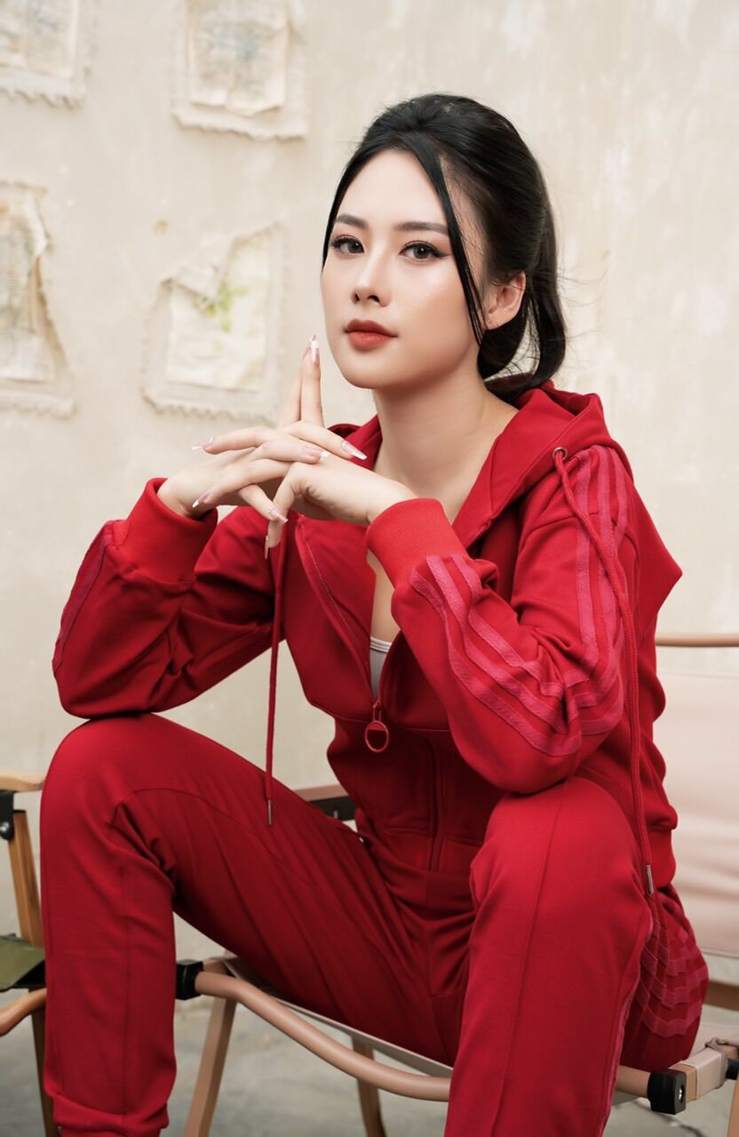 Bộ thể thao nỉ hững Adidass chuẩn xịn mới onweb