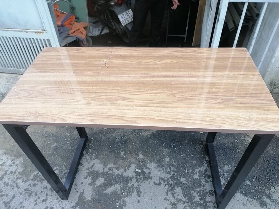 Bàn làm việc gấp gọn (50*100 cao 75cm) gỗ MDF chống ẩm
