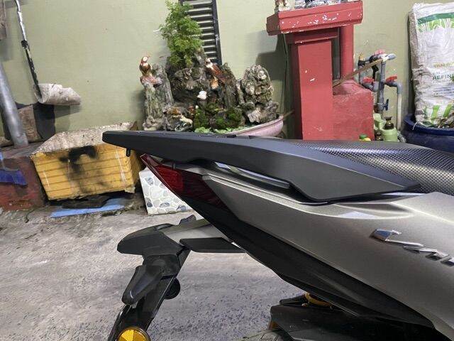 Tay dắt sau Vario kiểu sh300i