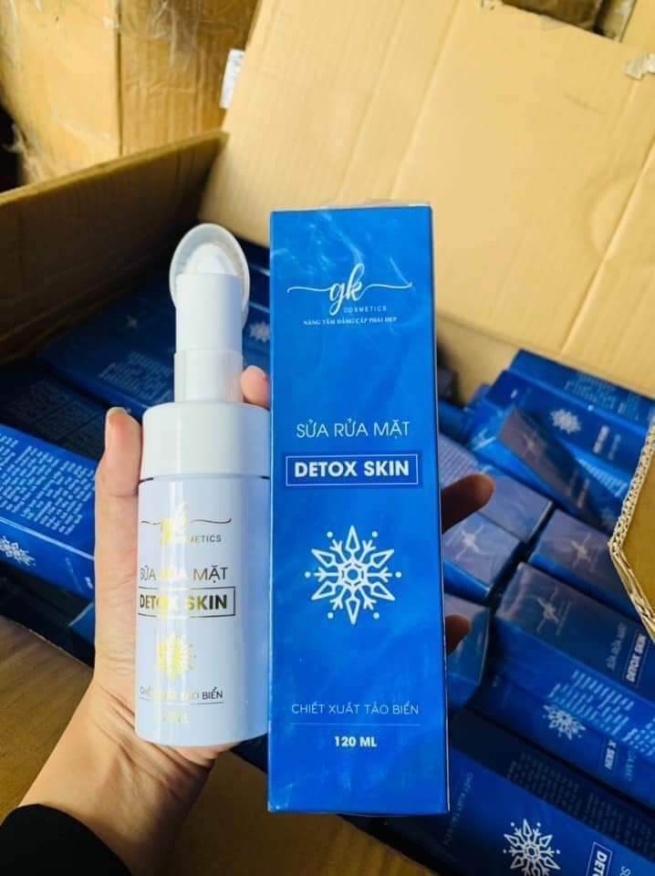 Sữa Rửa Mặt Detox Skin Sạch Nhờn Sáng Đã Ngừa Mụn