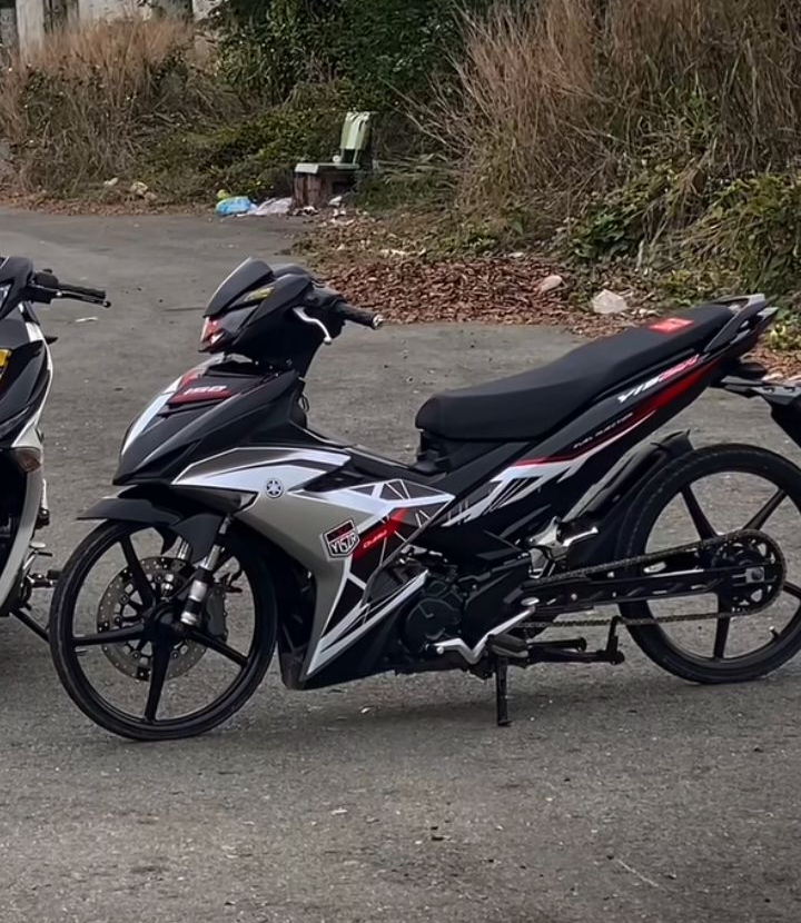 Tem rời exciter 150 bạc đen y15zr
