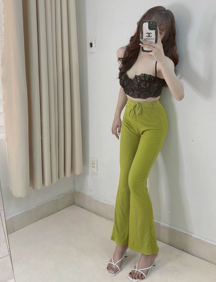 Quần ống loe lưng cao, quần thun ống loe cá tính