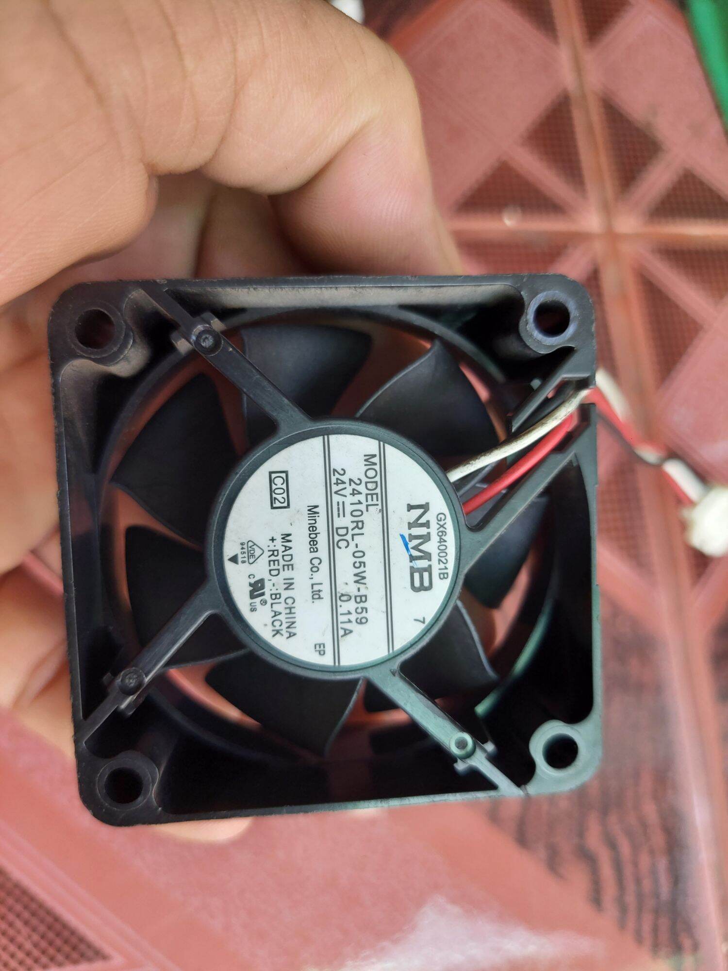 Quạt tản nhiệt 24v nmb 6×6×2.5