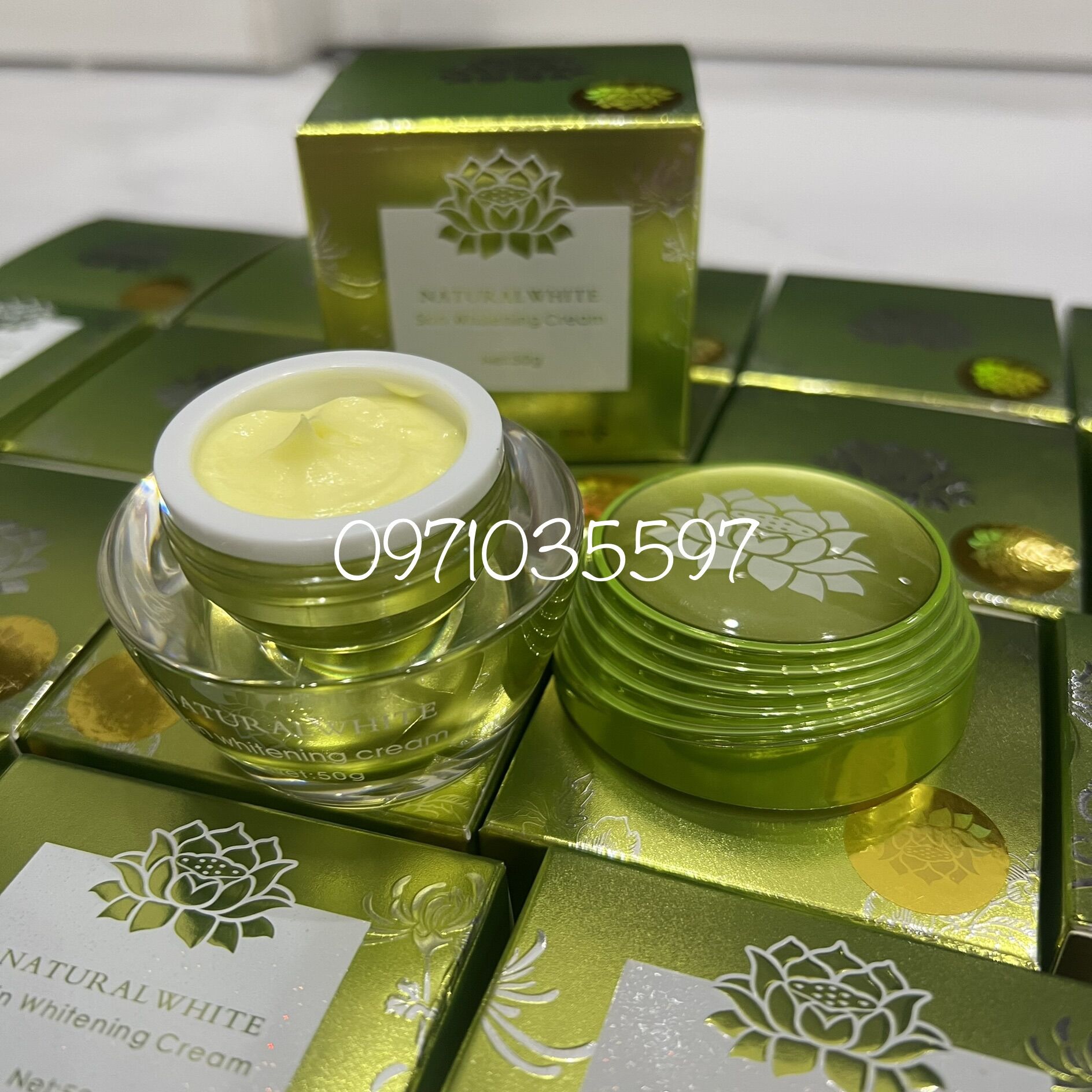 Kem tái tạo da natural white skin whitening cream thảo mộc nhuỵ hoa nghệ tây