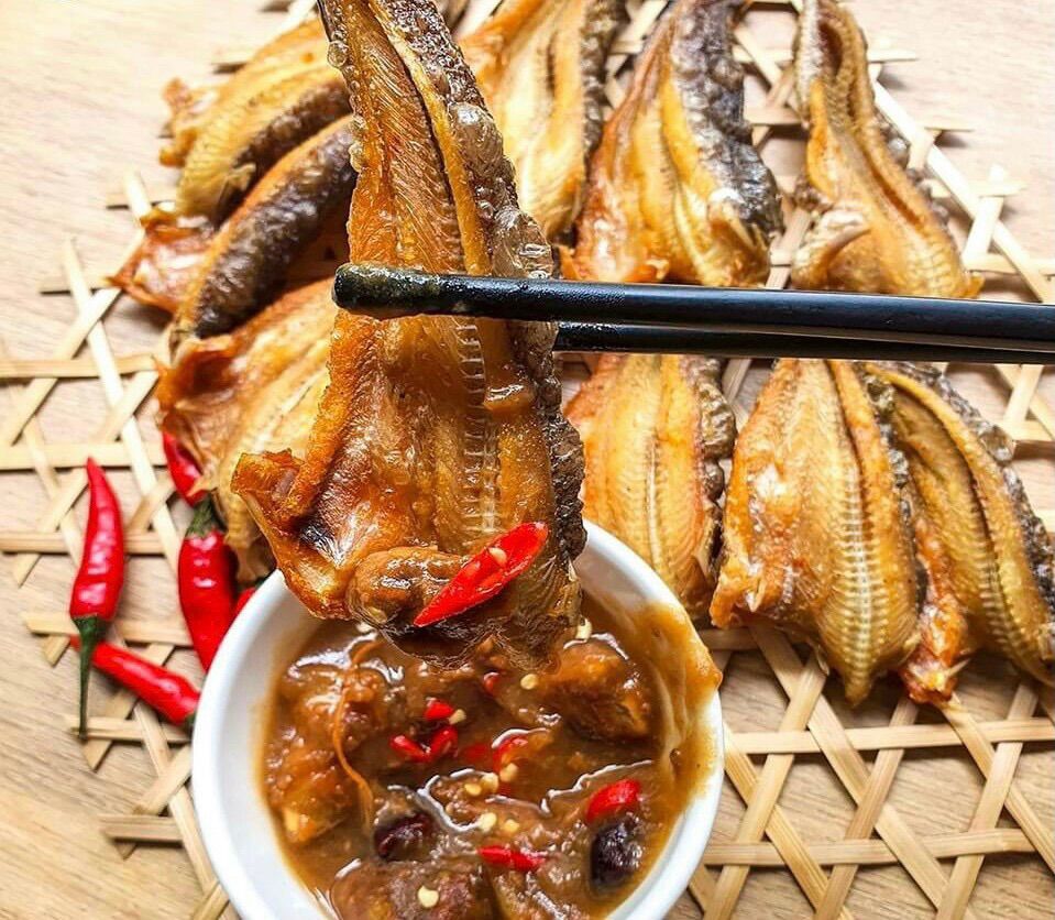 Khô cá lóc cửng tẩm vị nhạt
