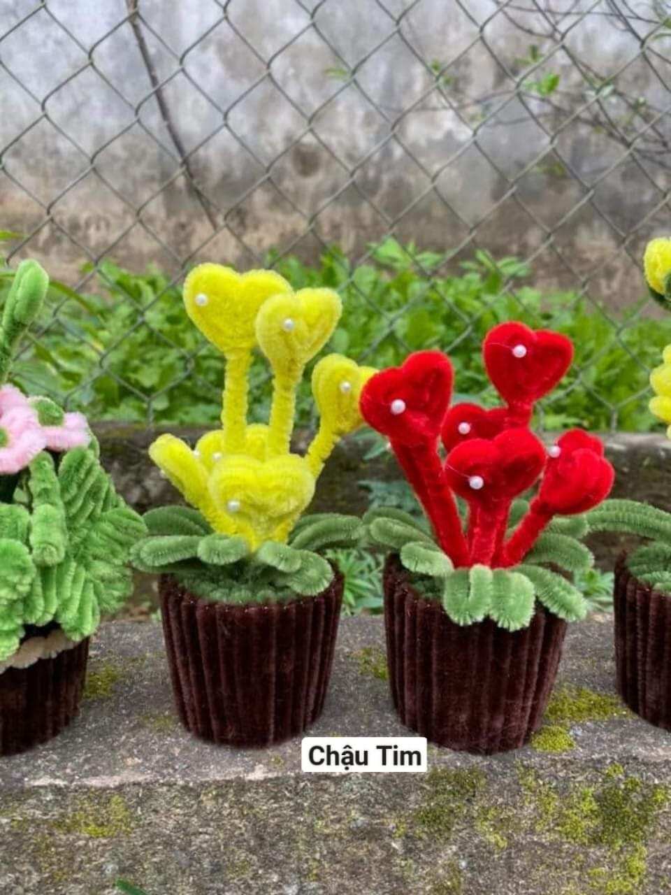 ( kèm túi đựng ) Chậu hoa mi ni bằng kẽm nhung làm sẵn