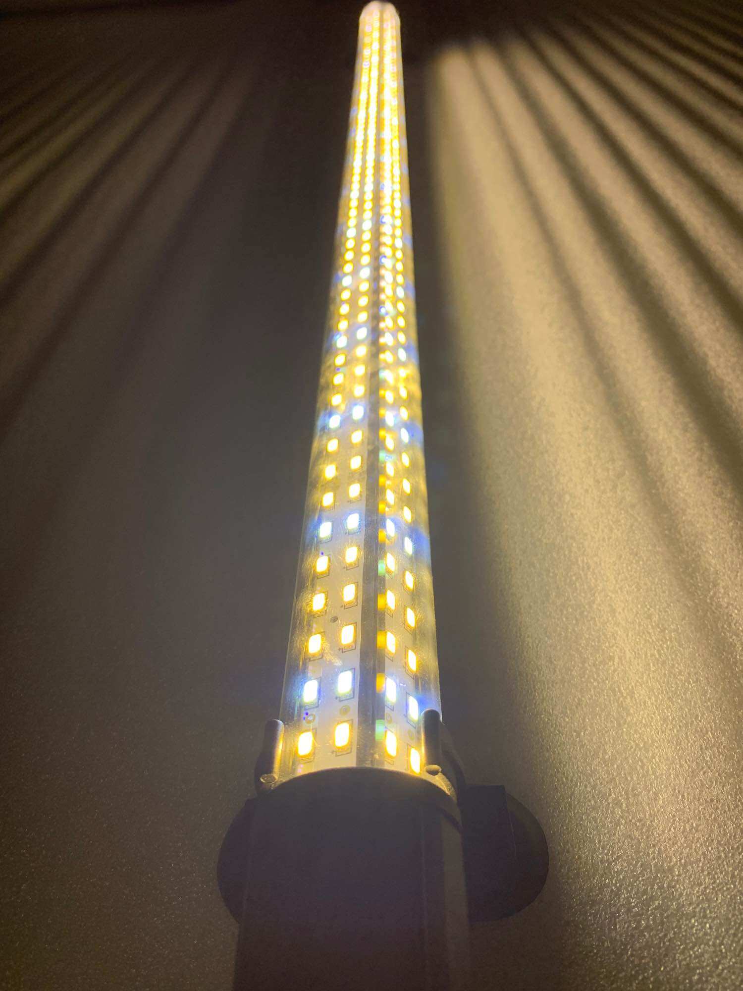 Bóng Đèn Led 4 Hàng Bóng Cho Hồ Cá Xuan Mei Long 1Mét. Phụ Kiện Hồ Cá Bóng Đèn LED Hồ Cá XML 4 Hàng 