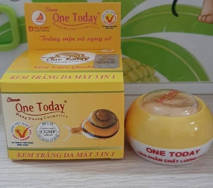 Kem Trắng Da ONE TODAY 3IN1 5g