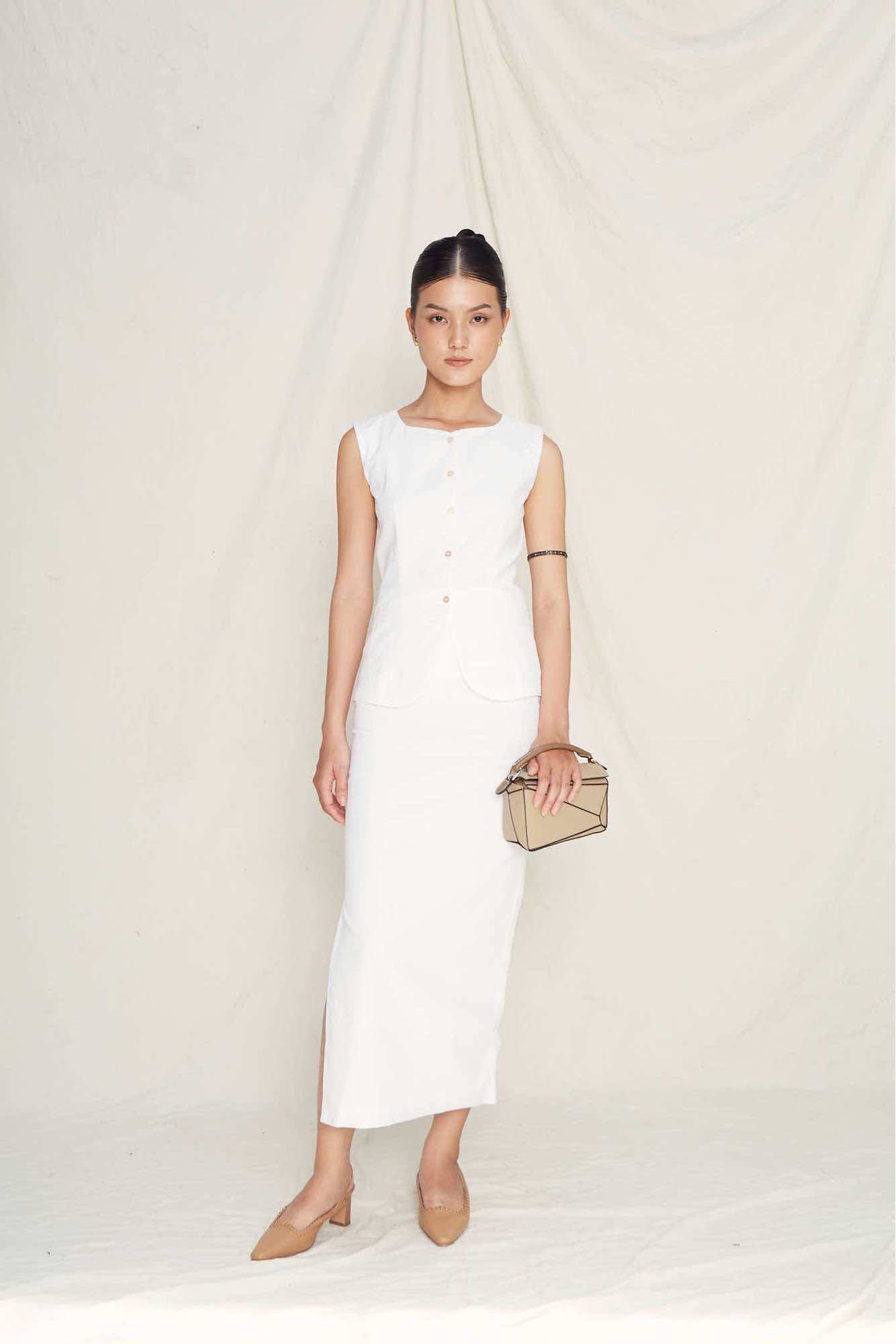 Figandtonka| set áo và chân váy linen trắng cao cấp - 𝗖𝗔𝗡𝗡𝗘𝗦 𝗦𝗘𝗧