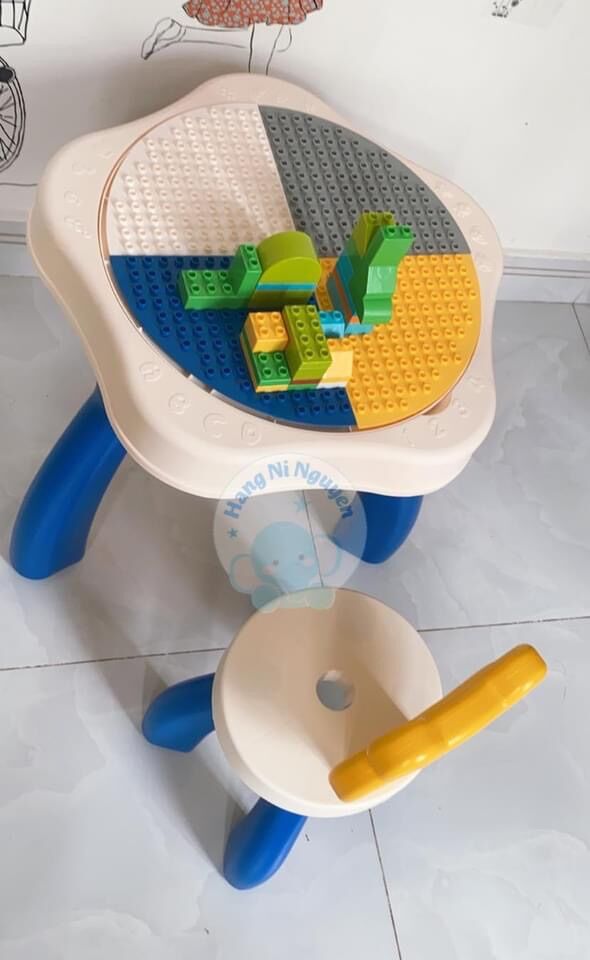 Bộ bàn ghế lego cho bé