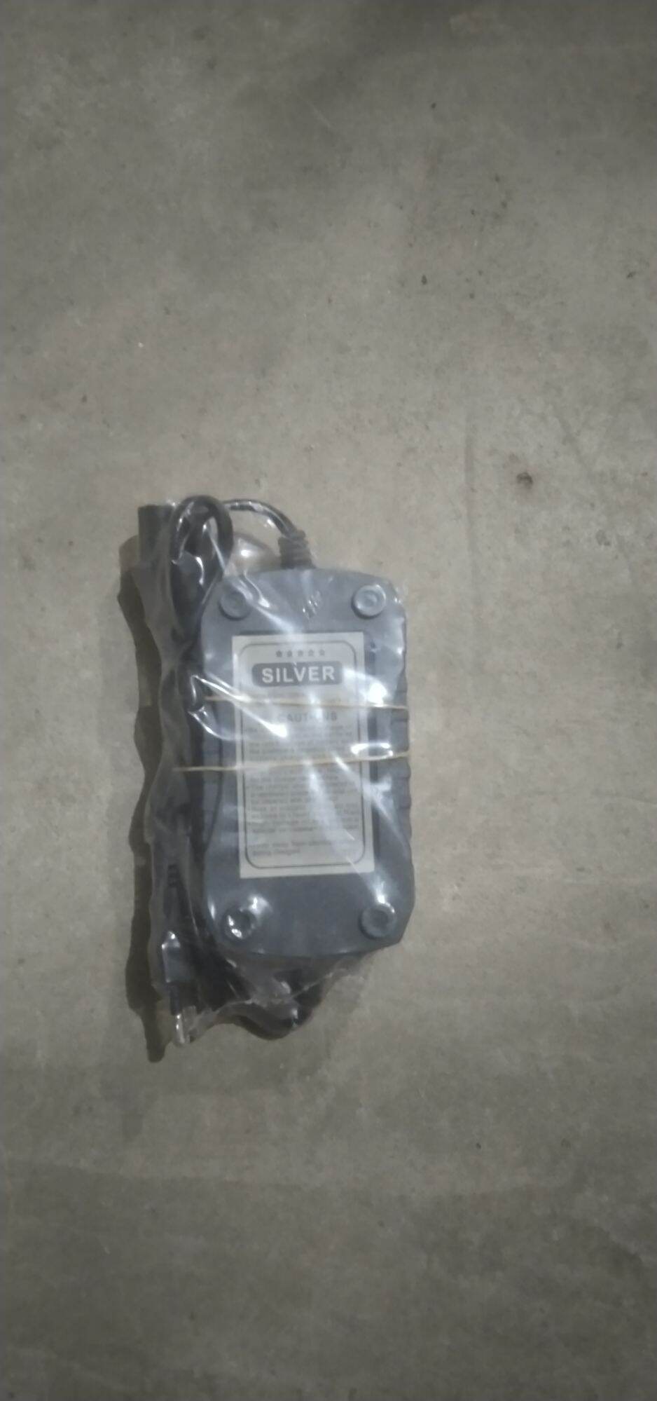 cục sạt bình xịt điện 12v