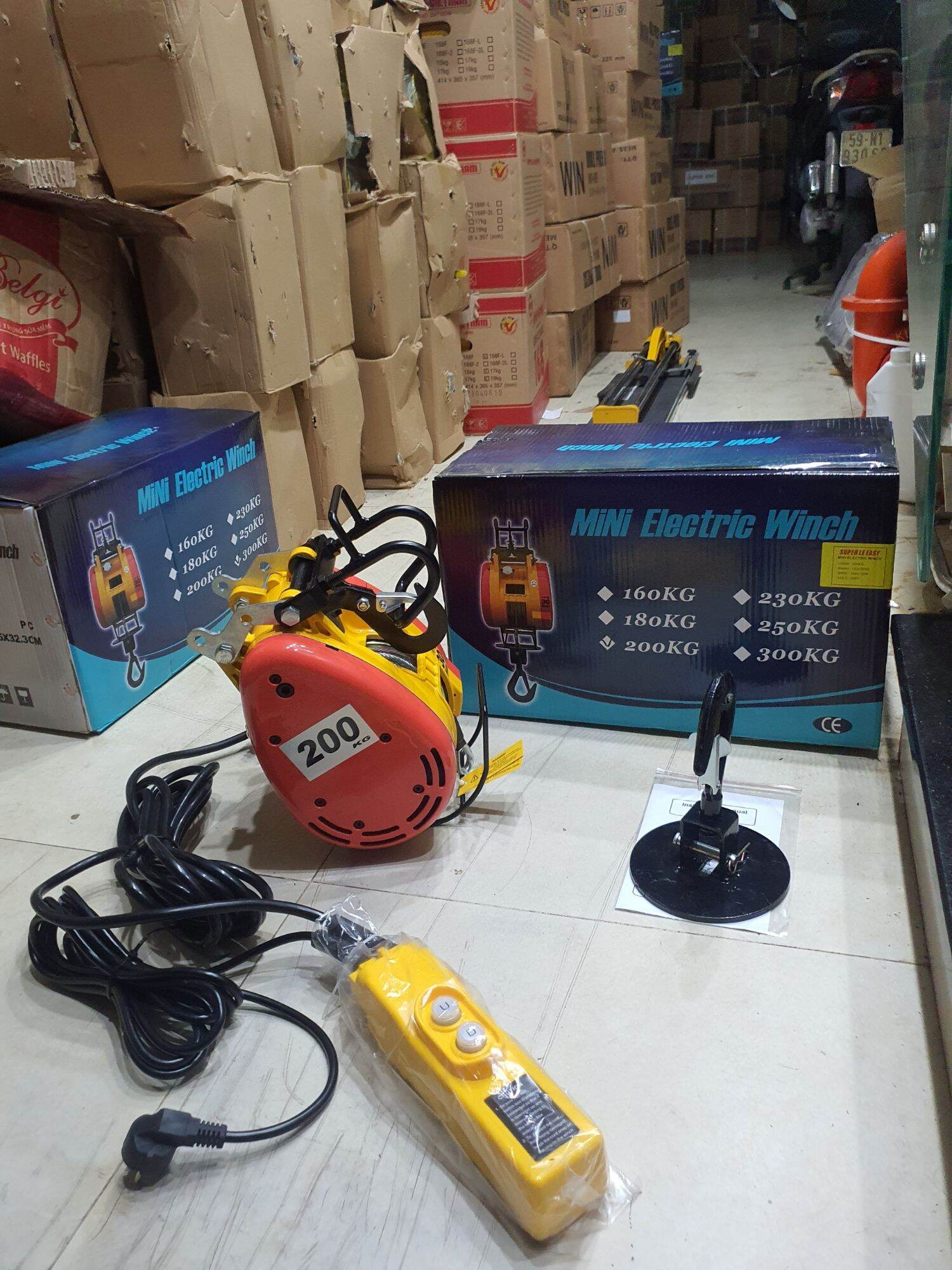 Tời than Le Easy 230kg (28m/p) 1200W