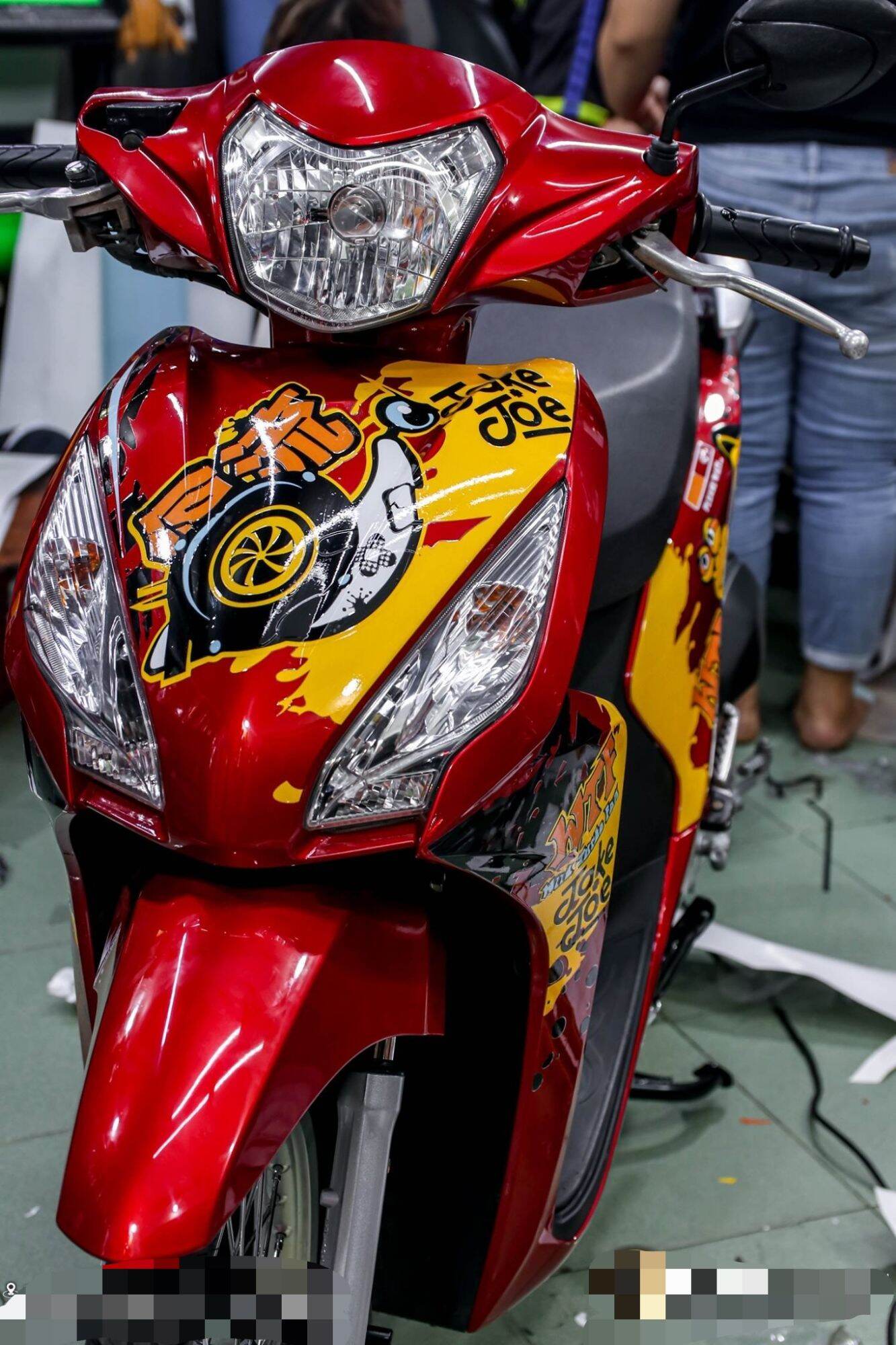 tem rời vision đỏ ốc sên
