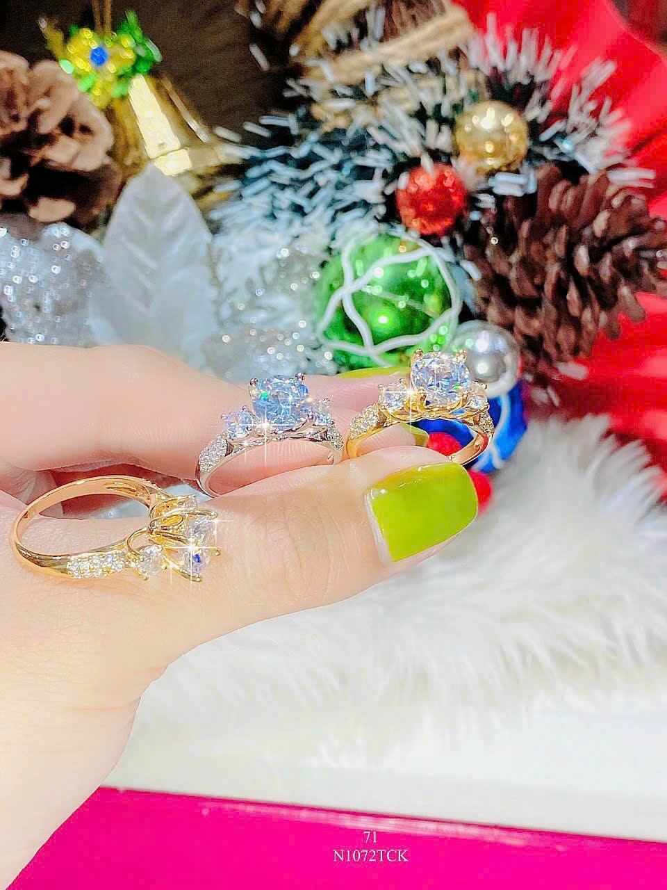 Nhẫn đá hột cao cho nữ