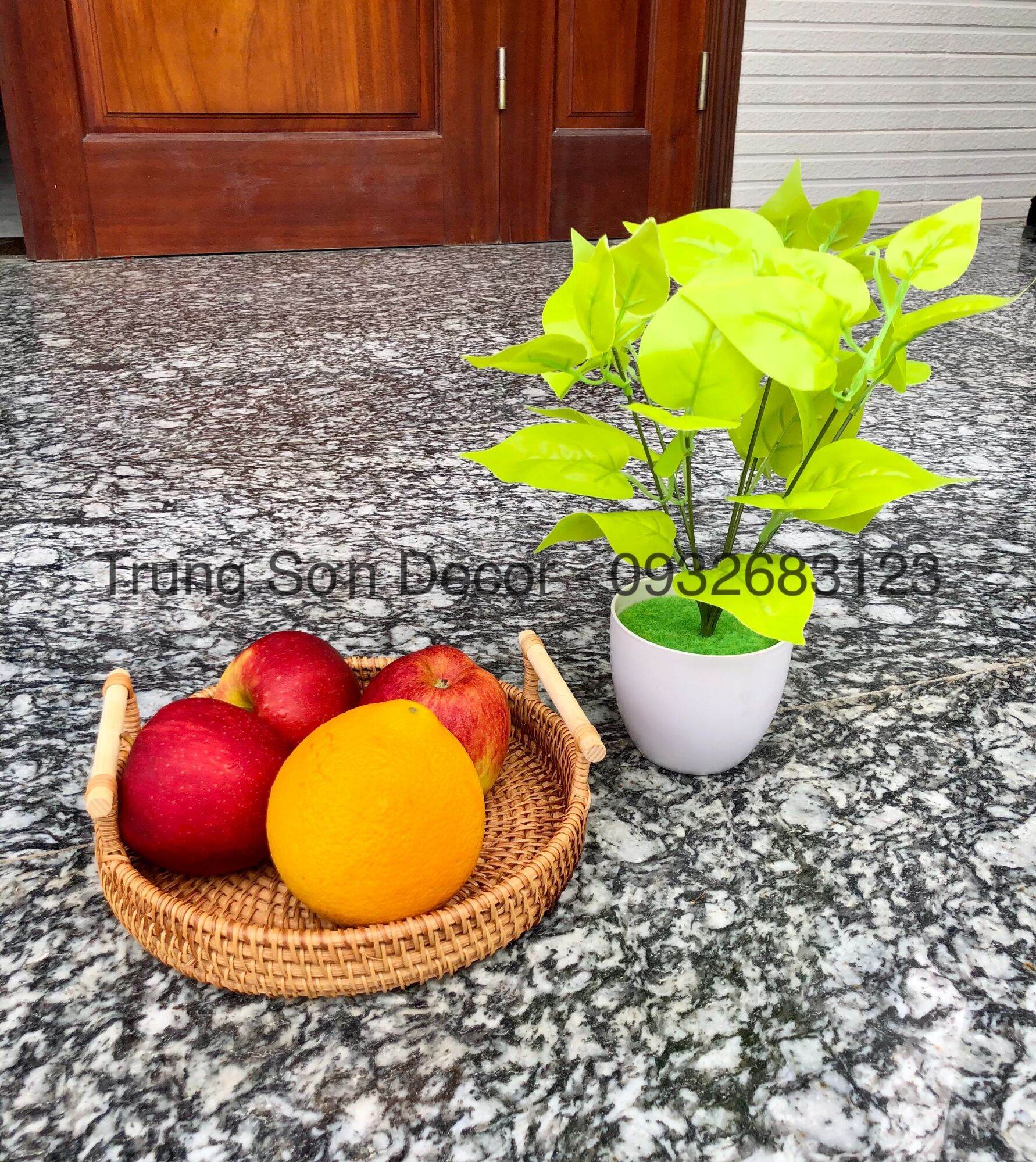 Khay Mây Tre Đan Có Tay Cầm Gỗ