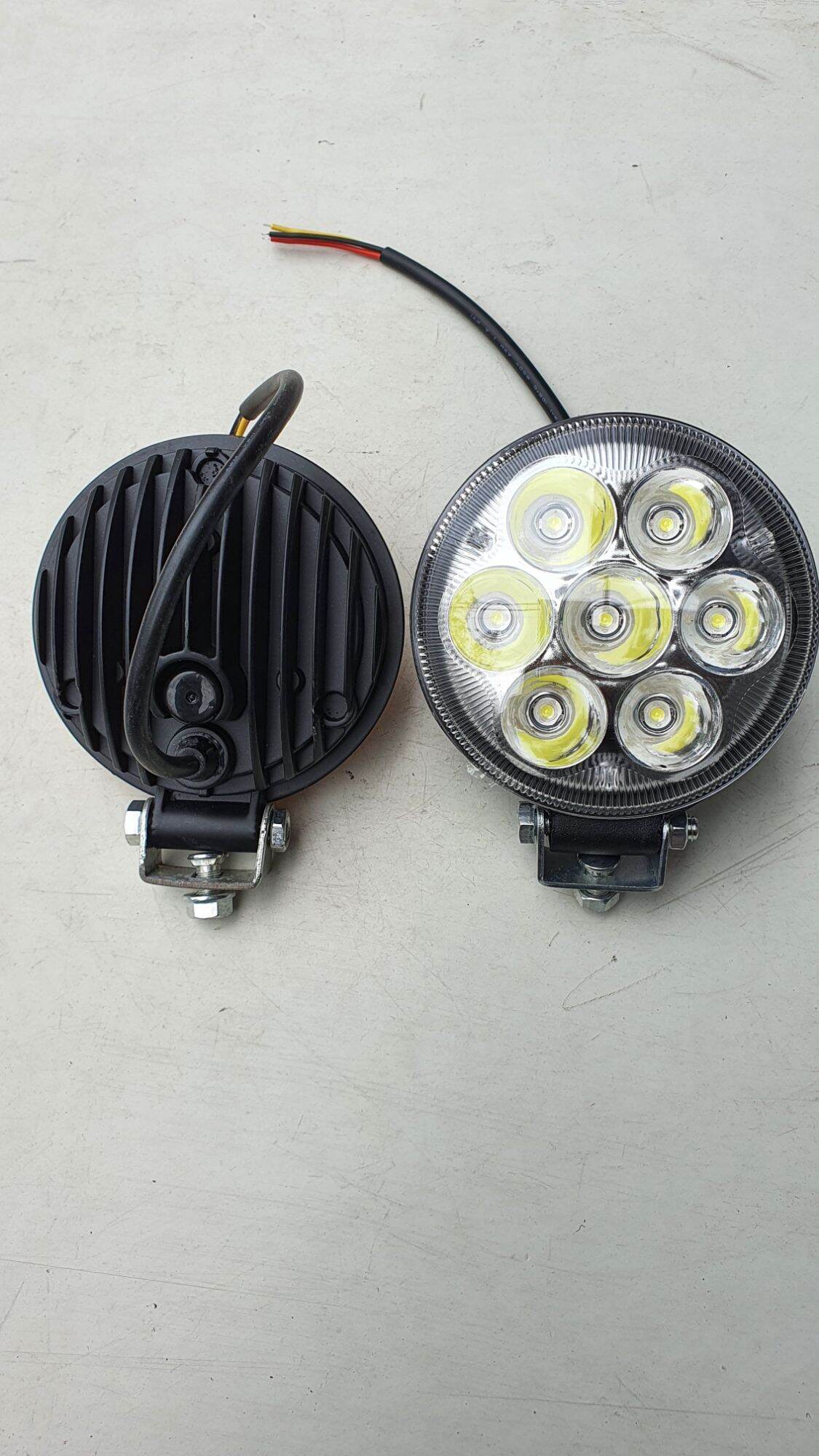 ĐÈN  LED TRÒN  12V/24V (1 cái)