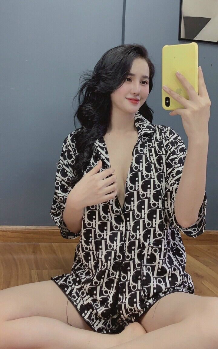 Đồ bộ đùi Satin