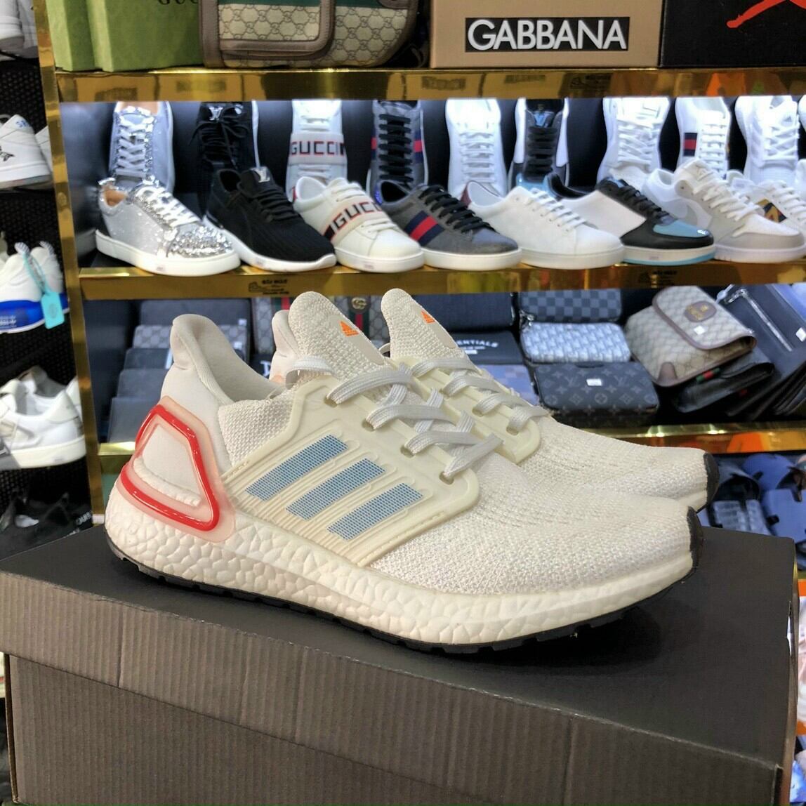 Giày thể theo Ultraboost 6.0 gồm 9 màu
