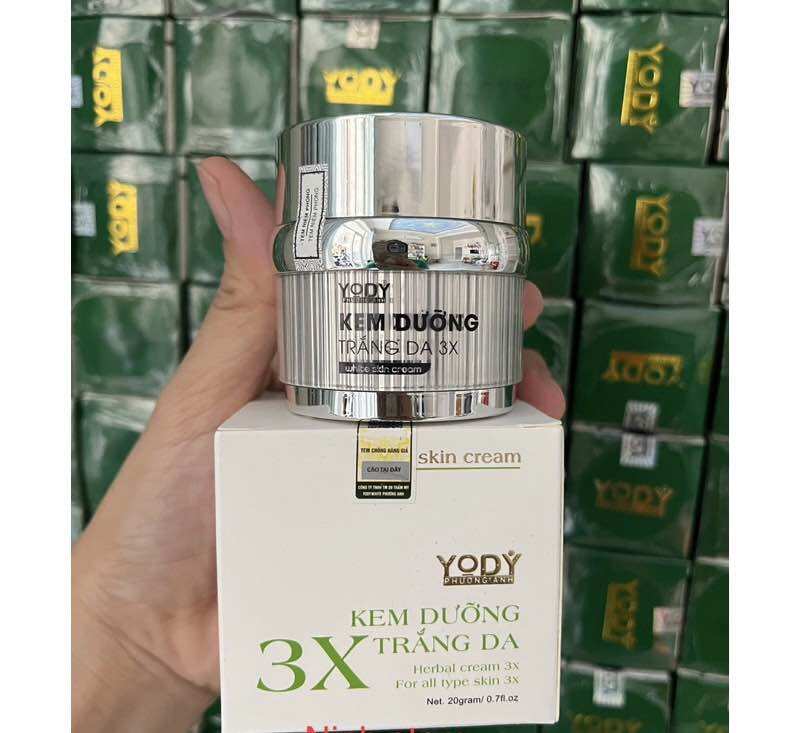 Combo ( kem ngày 3x- serum phục hồi- kem đêm su skin ) phục hồi dưỡng trắng da -Yody Phương Anh