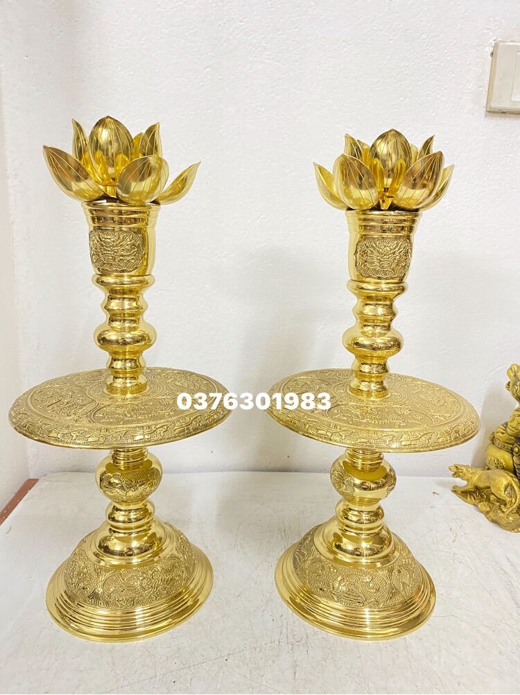 Đôi chân nến bằng đồng cao 37cm