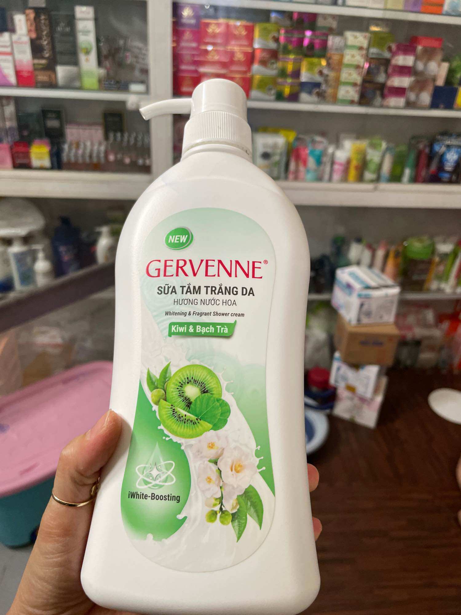 Sữa tắm Gervenne của Singapore