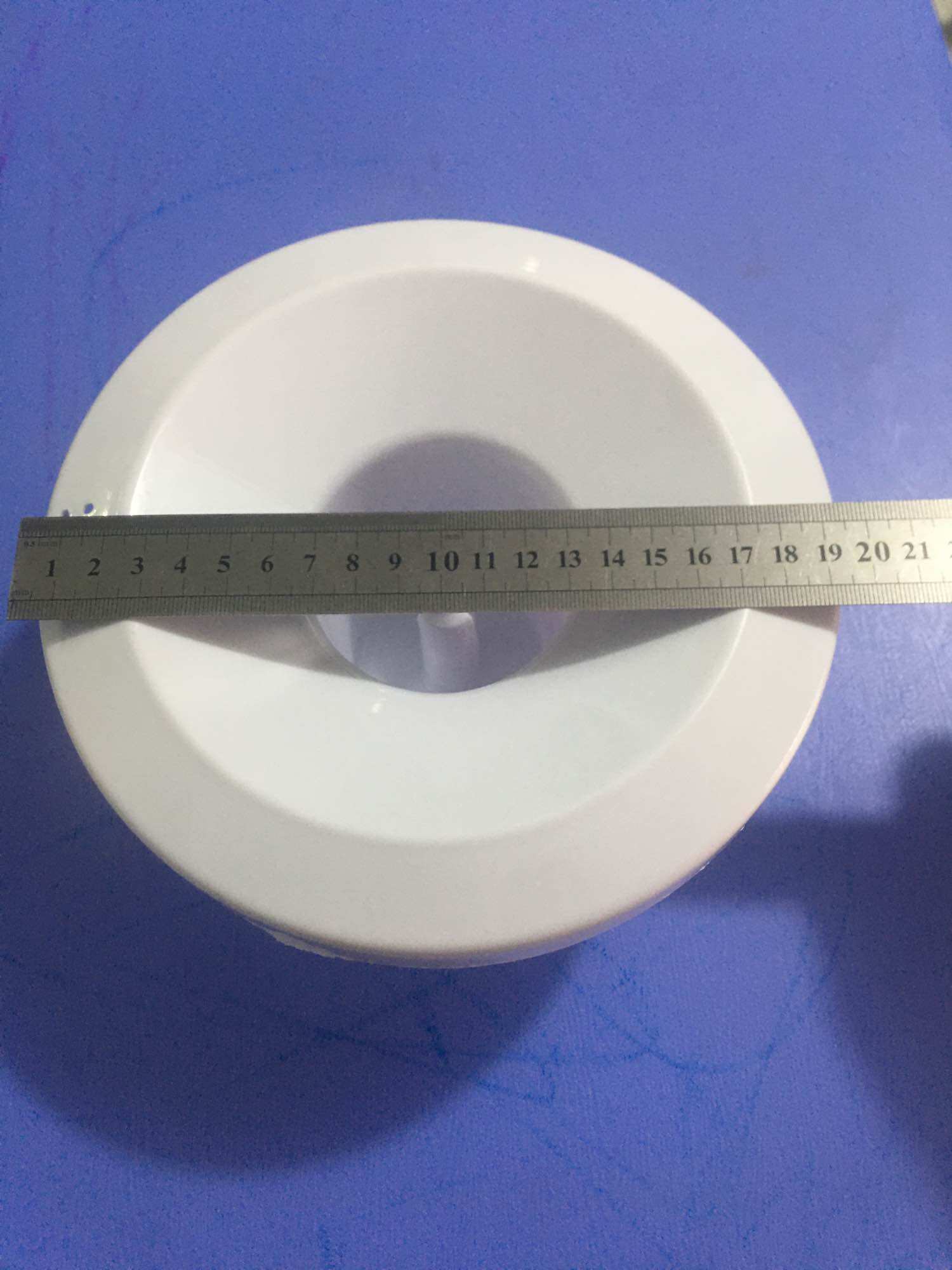 Cọc cắm bình cây nước nóng lạnh 19.5cm