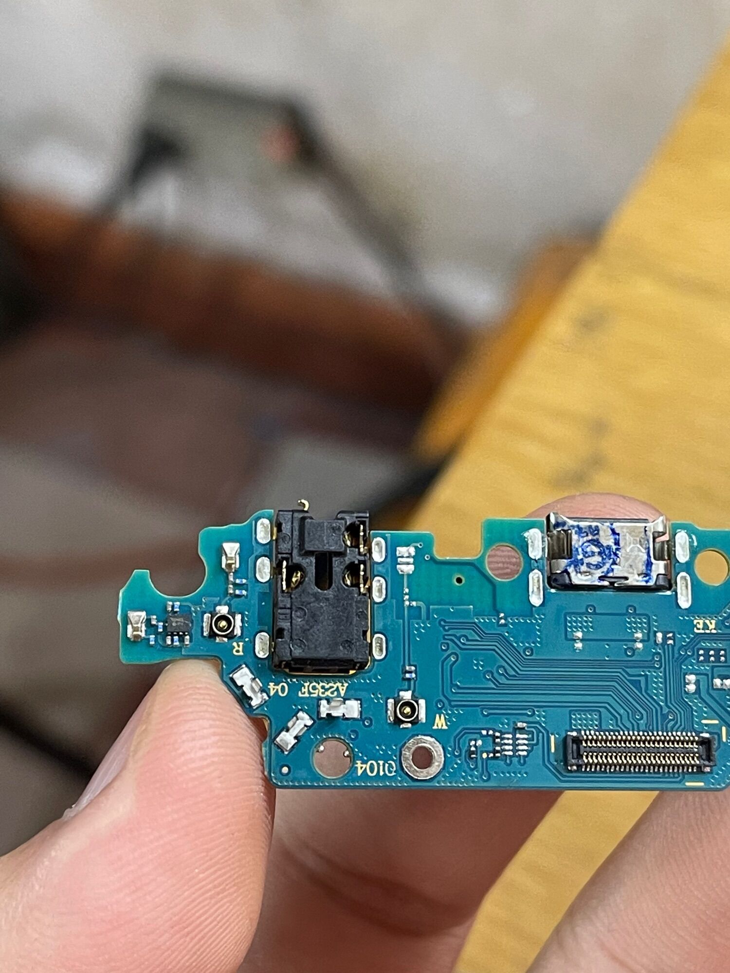 Cụm đuôi sạc Samsung A23