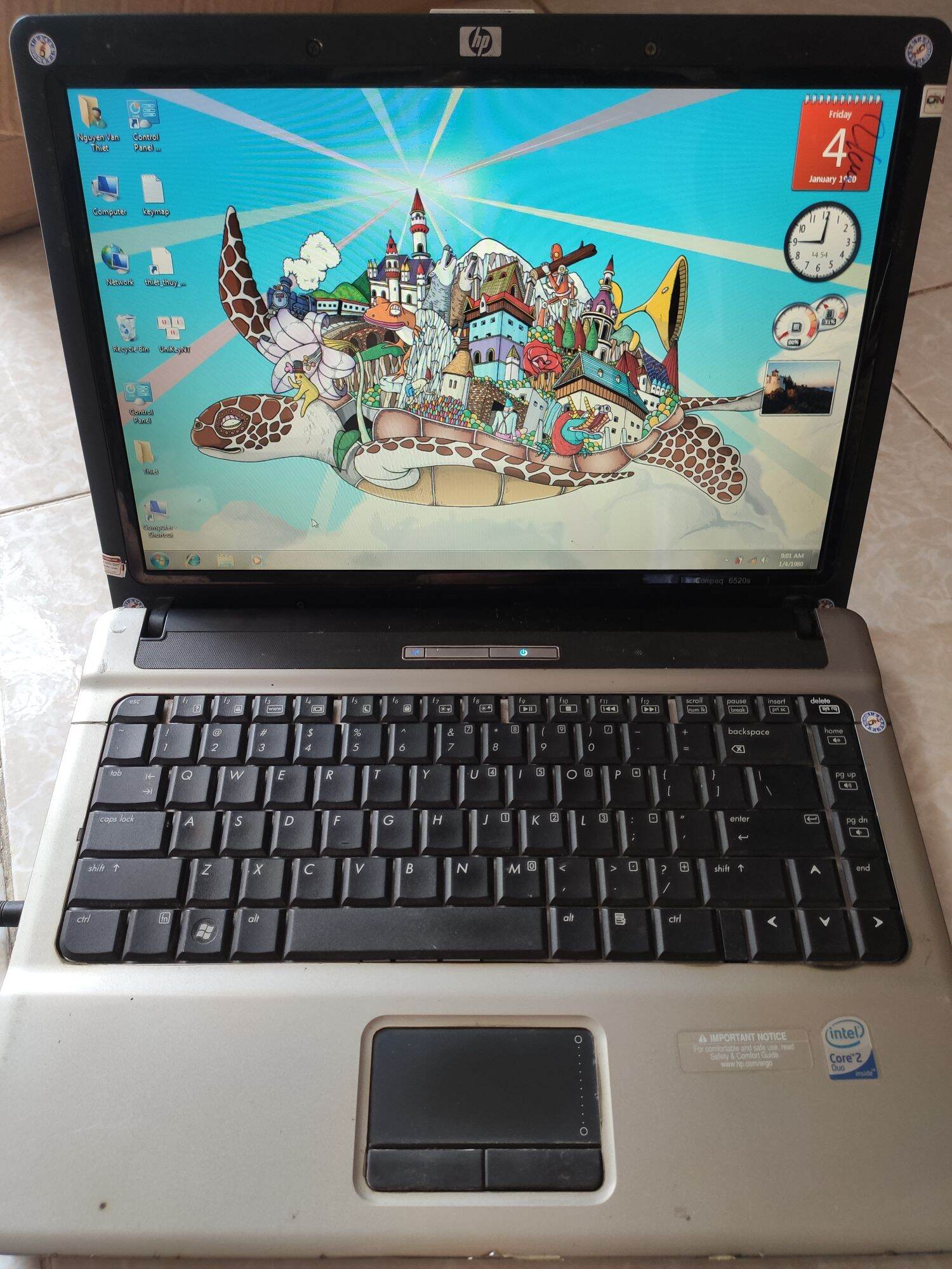 laptop văn phòng