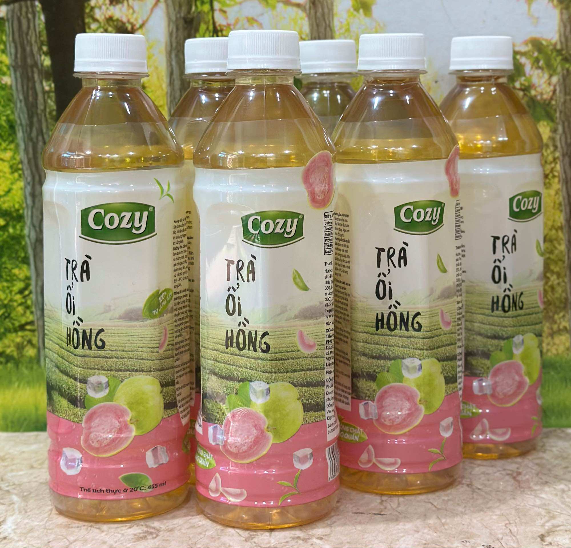 1 lốc trà ổi hồng cozy /6 chai x 445ml