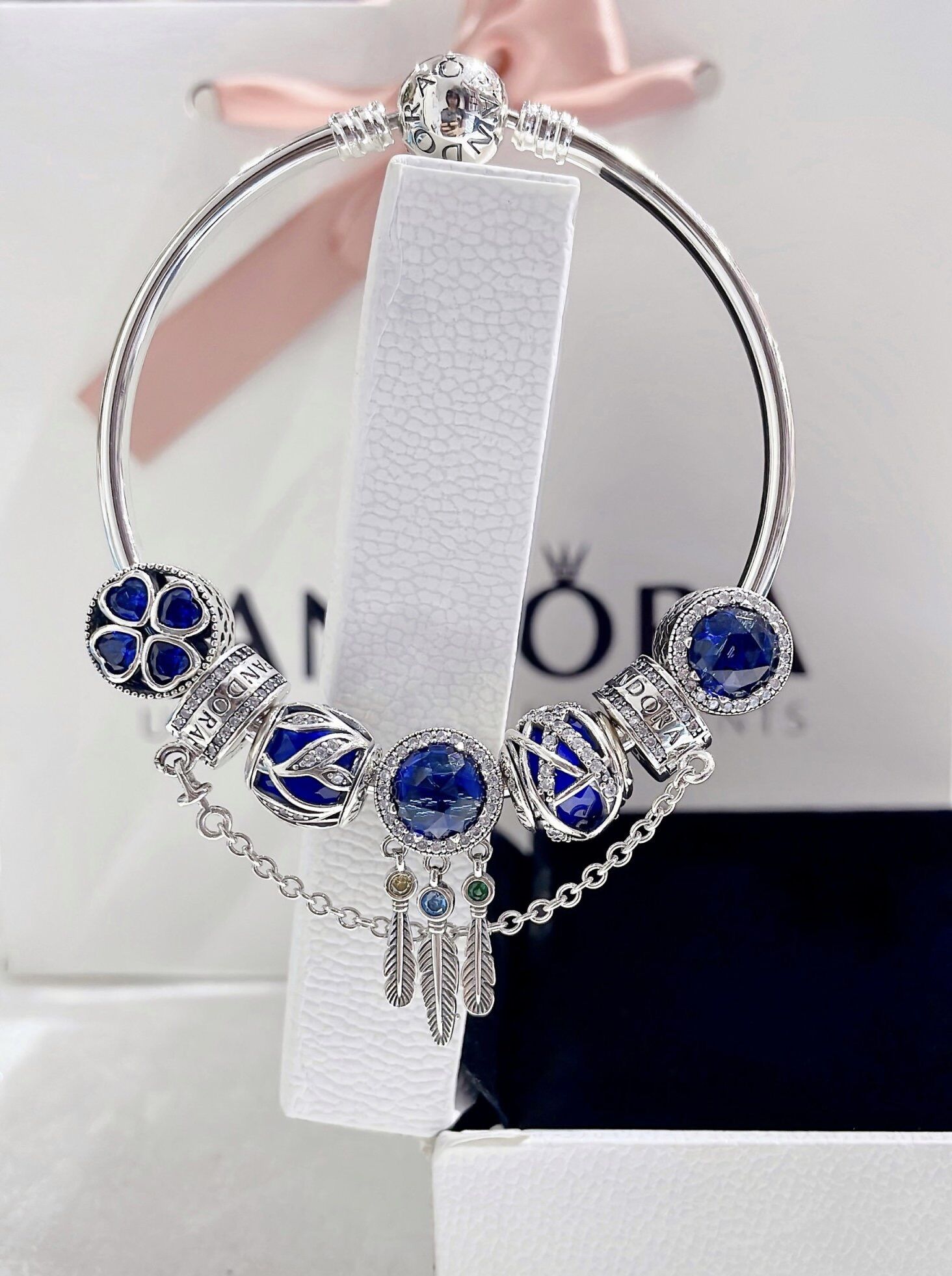 Charm pandora xanh nk biển siêu đẹp cho ce mệnh Thuỷ - hoả - mộc ạ . chất liệu bạc ta chuẩn có bảo hành nhé