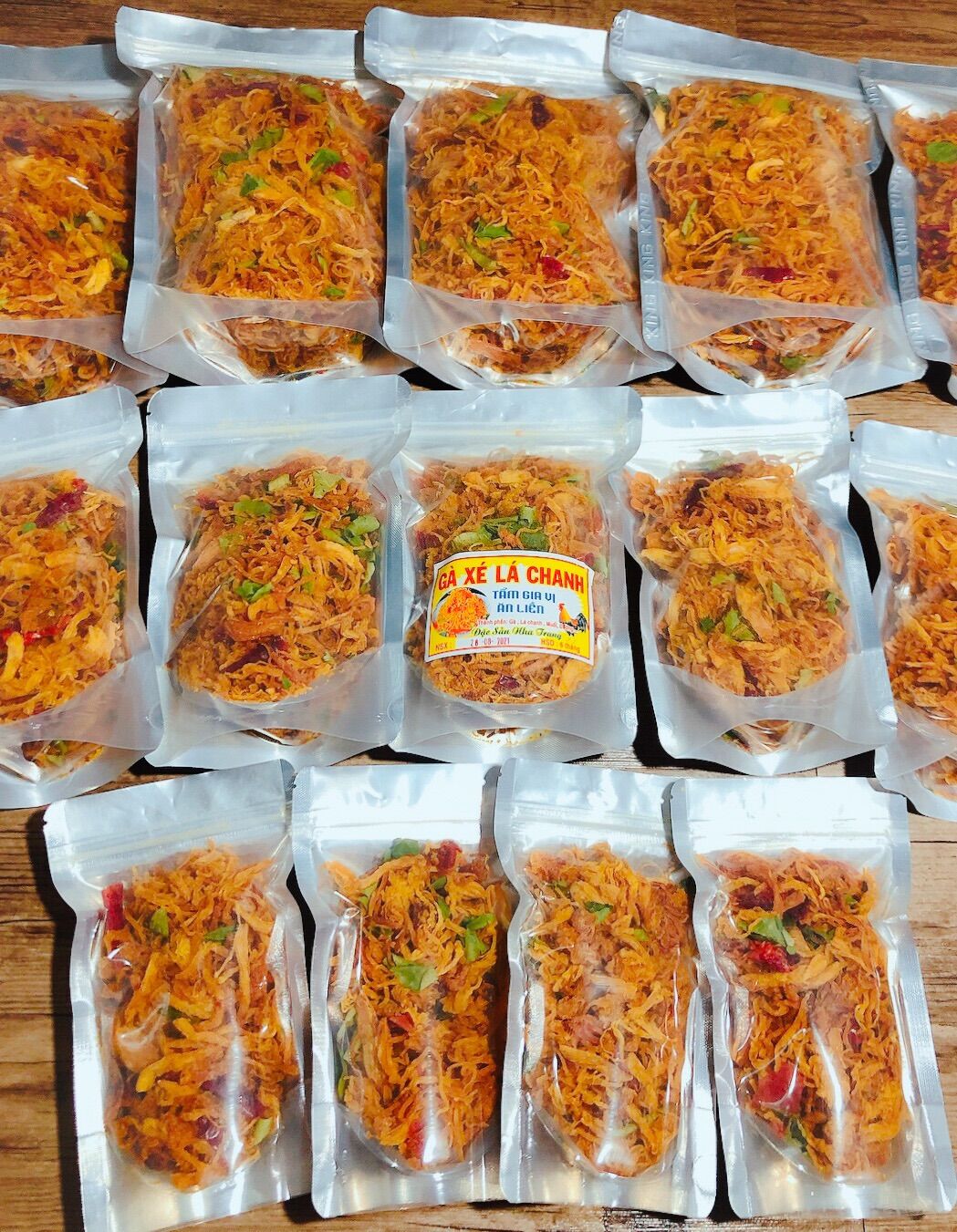 [HCM]Khô Gà Lá Chanh - Túi Zip 200GR