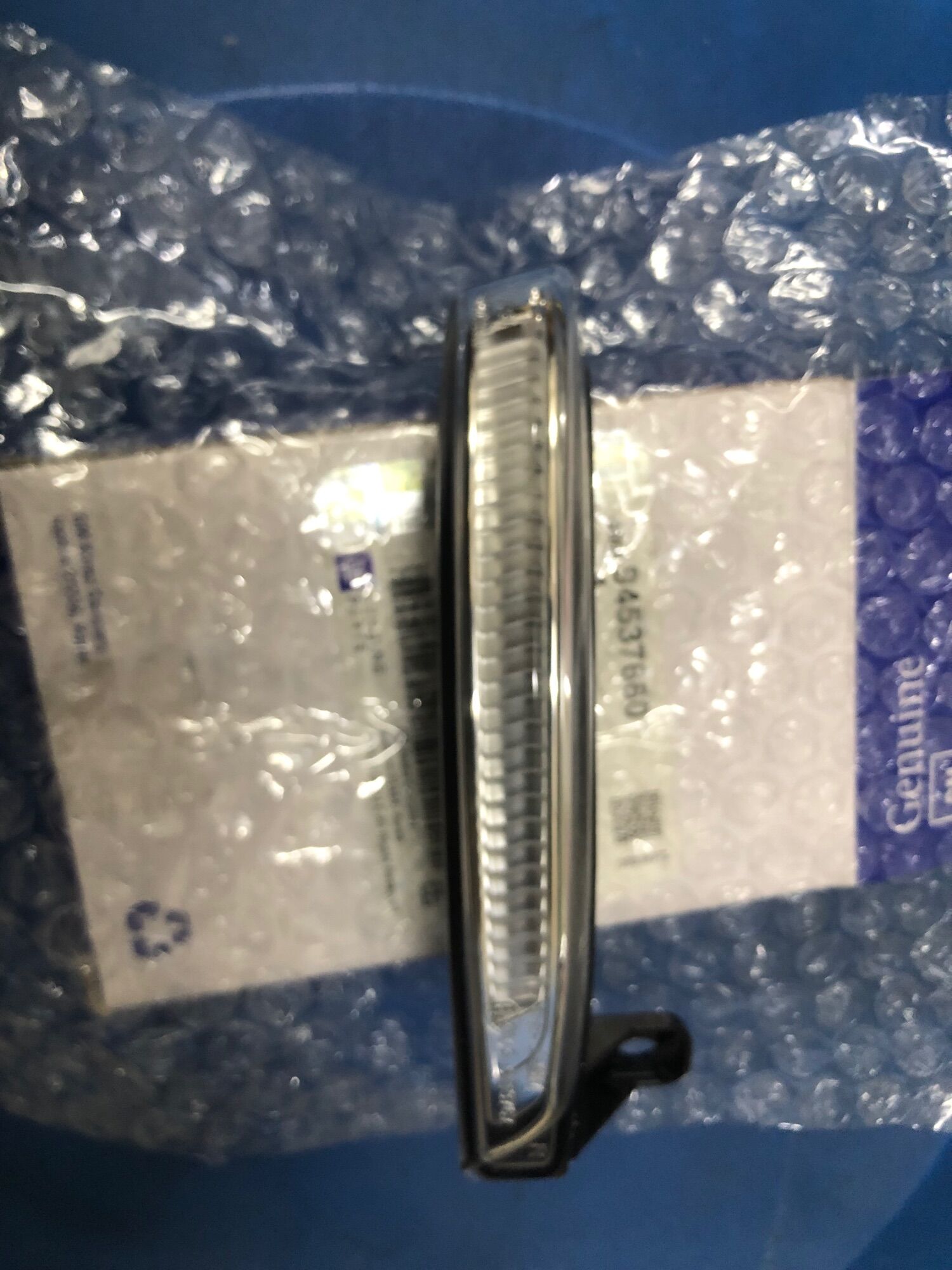 Đèn led xi nhan gương xe cruze 2015-2108