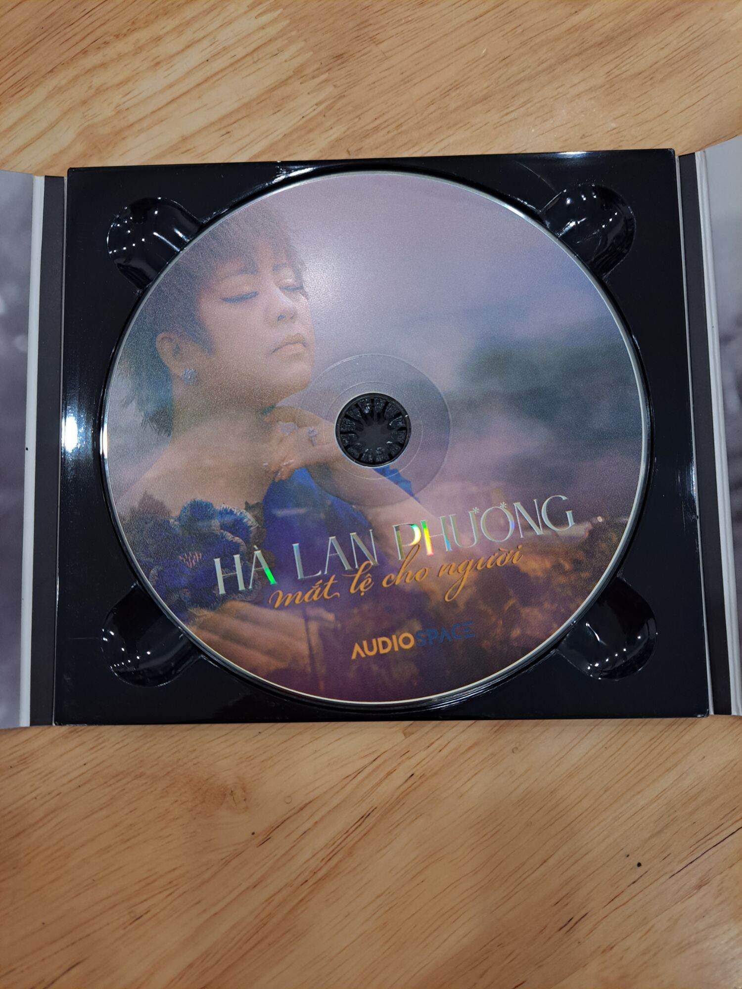 cd Hà Lan Phương,  Mắt lệ cho người