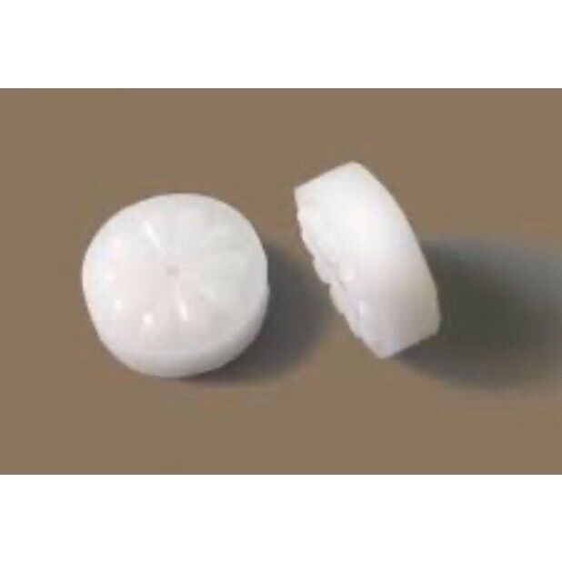 Sáp vuốt chỉ ( thêu tranh chữ thập)