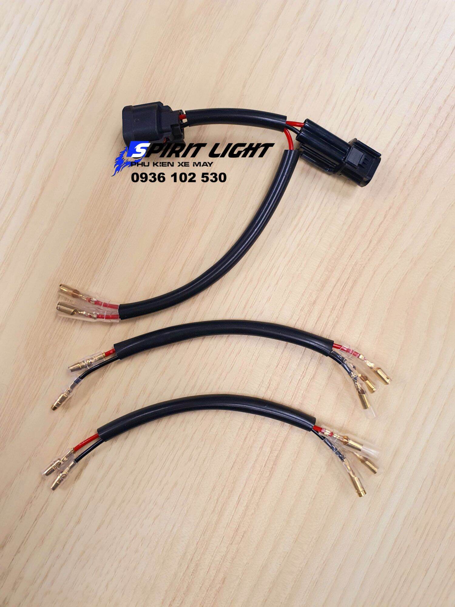 Bộ dây giắc lấy điện demi và dây nối dài gom xi nhan sau Winner X Vario độ L17 L27 L29 L21 Led Spiri