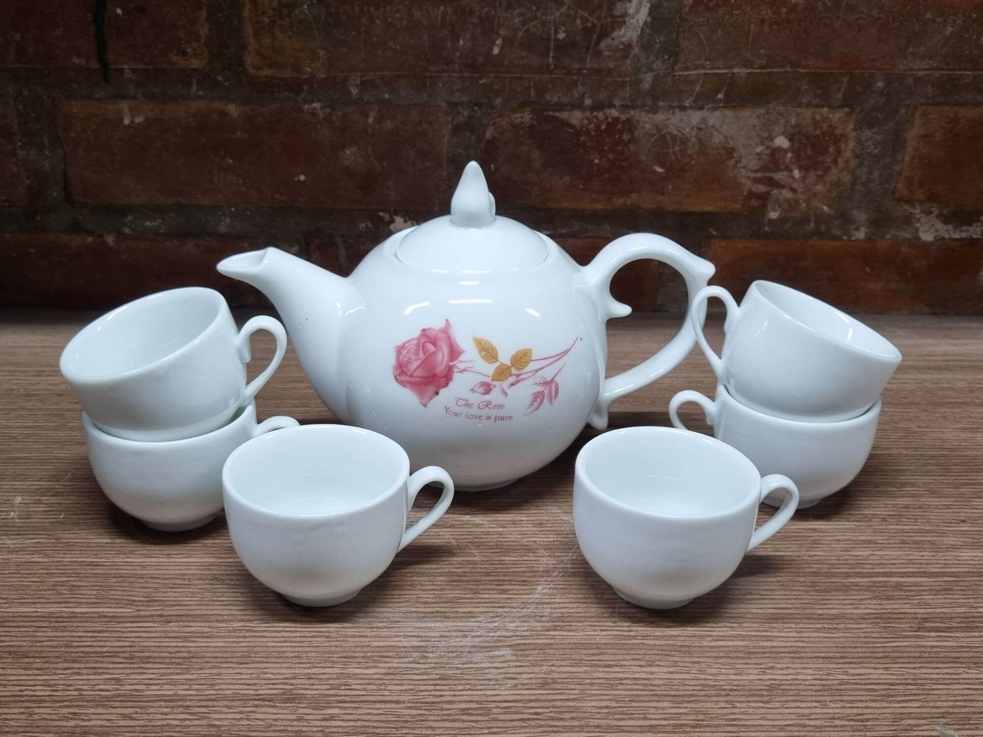 Bộ trà/bộ ấm chén hoa hồng, hàng bình dân, đủ đĩa kê