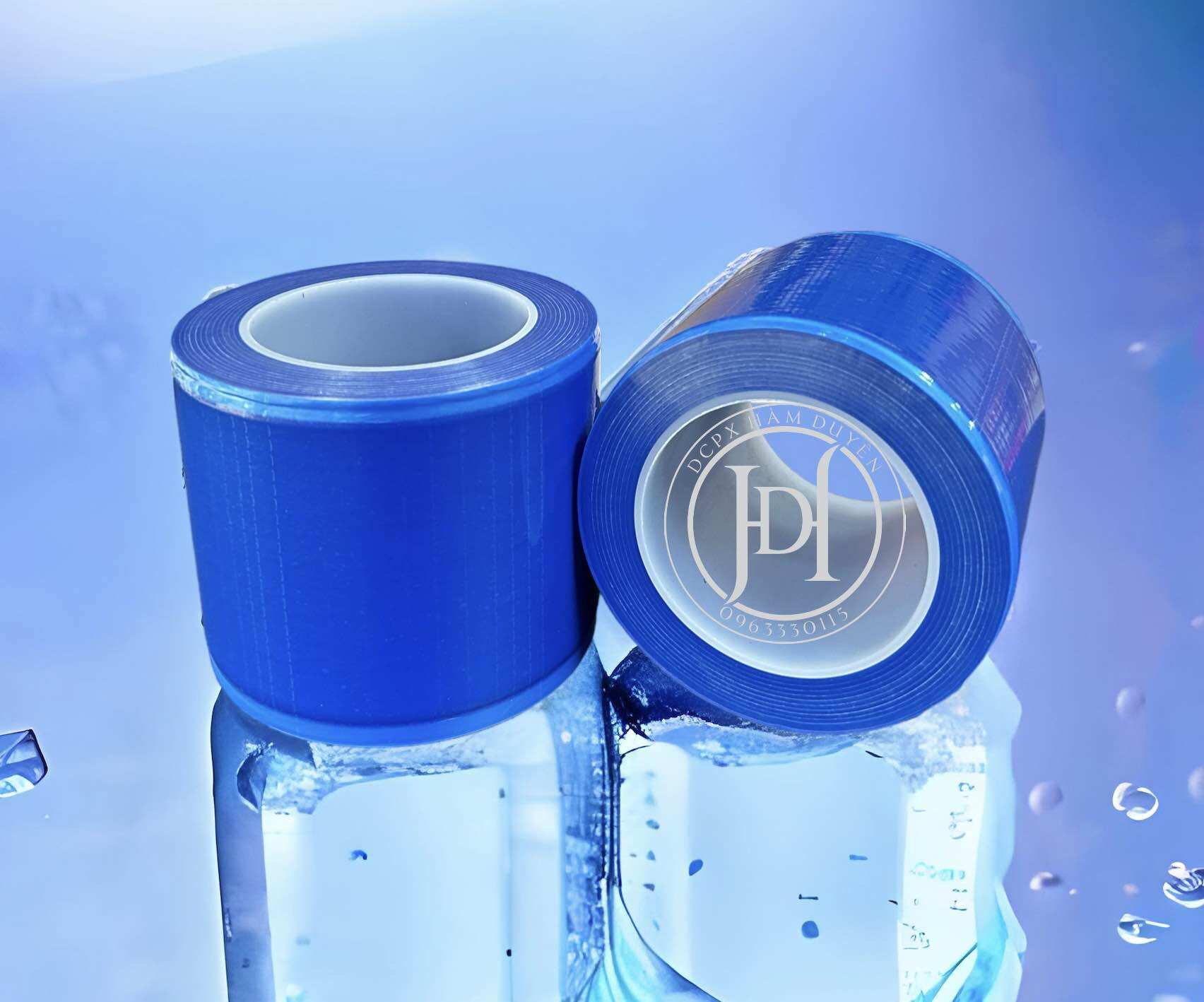 Cuộn băng dán xanh nilon