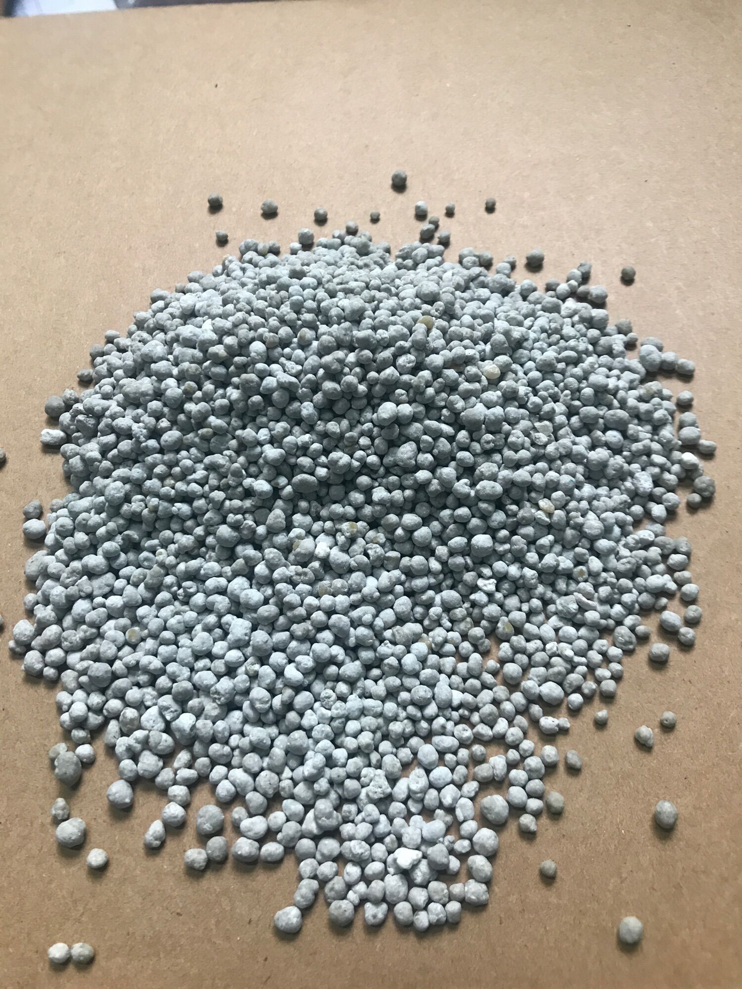 Phân bón NPK 16-16-8 ( 1kg)