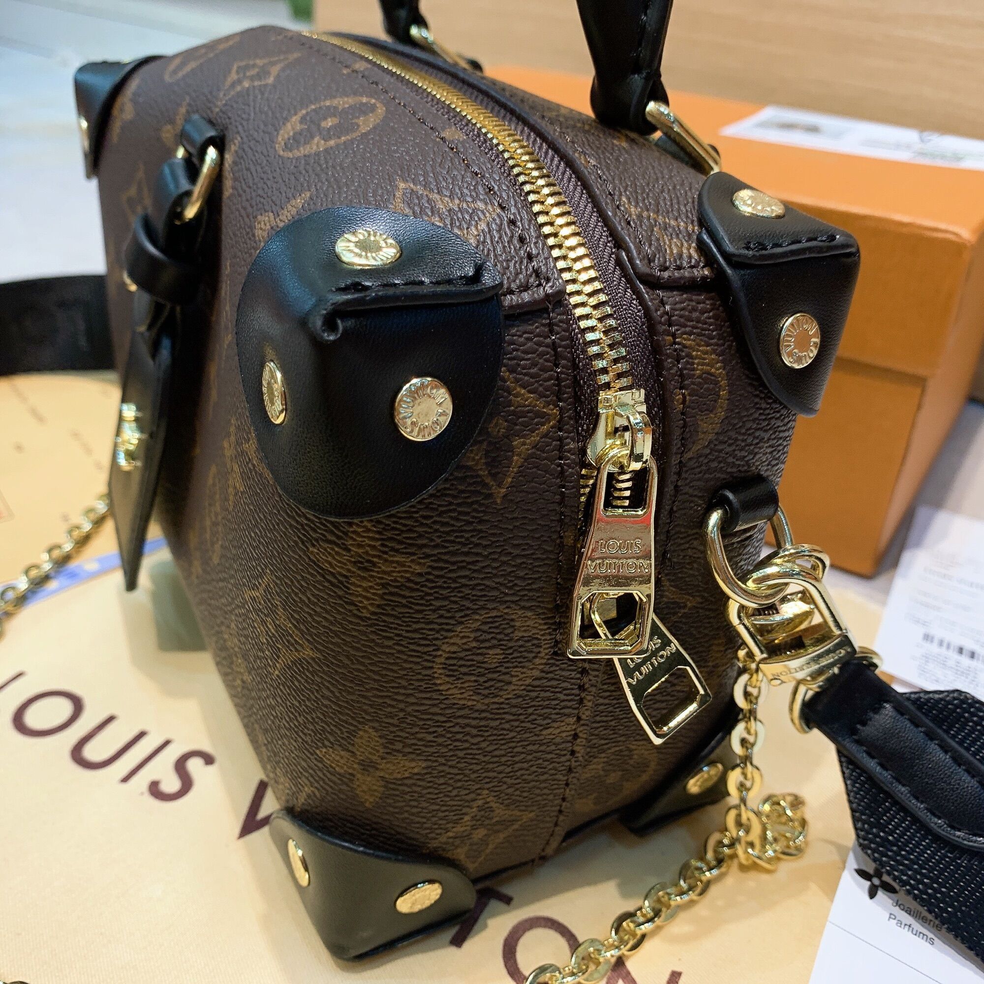 Túi cốp Louis.Vuton cao cấp có sẵn