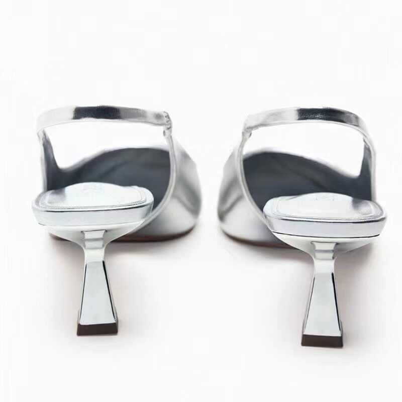 Guốc zra nữ mũi nhọn bạc đế cao 5cm ( hàng sẵn)