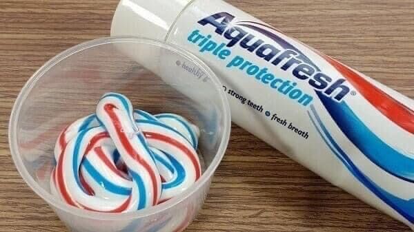 Kem Đánh Răng Aquafresh Dạng Ống size 100ml