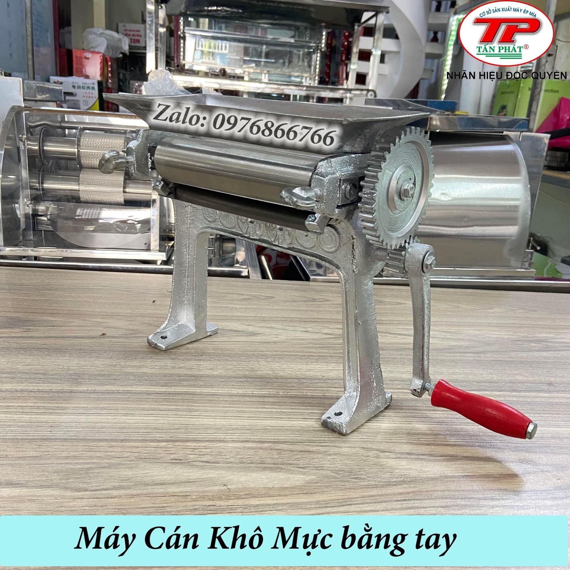 Máy cán khô mực - trục dài 200mm
