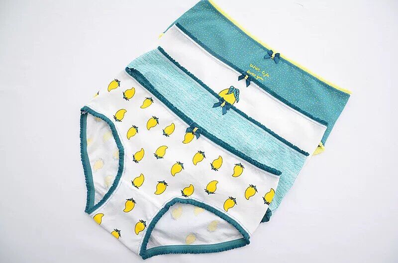Quần chip cotton hoạ tiết dễ thương
