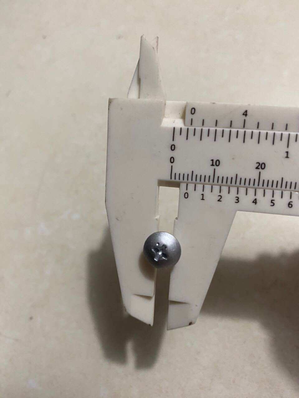 Vít bắt đuôi nóng máy lạnh 4x13mm ( 0,5 kg )